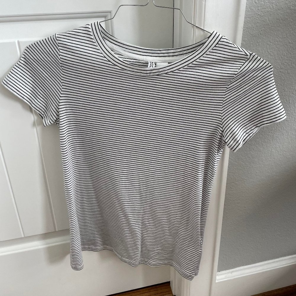 H & M Womens Striped T-shirt